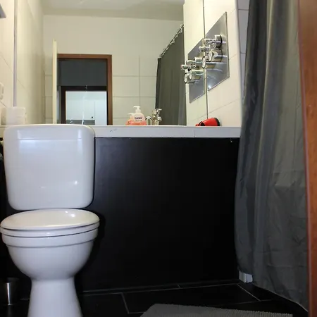 Messeapartment דירה *