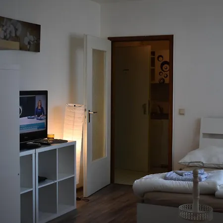דירה Messeapartment